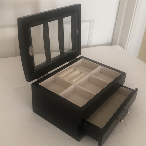 Black Jewelry Box - Picture 6 of 11